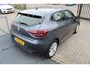 Renault Clio 1.0 TCe Zen Orig. NL auto/Apple car play/Airco/Cruise control/Verwarmbare buitenspiegels/Rijstrooksensor/Led koplampen