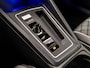 Volkswagen Golf 1.5 TSI R-Line Sport 150Pk Automaat (2X R-LINE, SCHUIFDAK, APPLE CARPLAY, KUIPSTOELEN, SFEERVERLICHTING, CAMERA, STUUR/STOELVERWARMING, ADAPTIVE CRUISE, KEYLESS, NIEUWSTAAT)