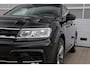 Volkswagen Tiguan 1.5 TSI 150pk DSG Highline Business R | Panoramadak | Navigatie | Stoelverwarming | Elektrische Achterklep