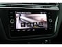 Volkswagen Tiguan 1.5 TSI 150pk DSG Highline Business R | Panoramadak | Navigatie | Stoelverwarming | Elektrische Achterklep