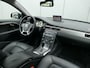 Volvo V70 T4 Limited Edition Xenon / Navi / Leer