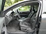 Volvo V70 T4 Limited Edition Xenon / Navi / Leer