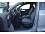 Volvo XC40 B4 211PK Automaat Core ACC | Trekhaak | Blis | All season | Camera | Stoelverwarming | Stuurverwarming