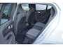 Volvo XC40 B4 211PK Automaat Core ACC | Trekhaak | Blis | All season | Camera | Stoelverwarming | Stuurverwarming