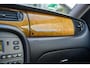 Jaguar X-Type 2.5 V6 Stuurwielbed. Airco 16"L.M. Radio/CD Parkeersensoren