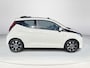 Toyota Aygo 1.0 VVT-i x-joy cabrio | Apple CarPlay/Android auto | Achteruitrijcamera | Climate control