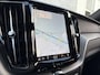 Volvo XC60 T6 Plug-in hybrid AWD Black Edition | Adaptieve Cruise Control | Panoramadak | 21" Velgen | 360° Parkeercamera | Sportstoelen | Harman Kardon Audio | Stoel-/Stuurverwarming |