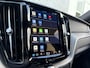 Volvo XC60 T6 Plug-in hybrid AWD Black Edition | Adaptieve Cruise Control | Panoramadak | 21" Velgen | 360° Parkeercamera | Sportstoelen | Harman Kardon Audio | Stoel-/Stuurverwarming |