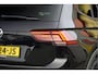 Volkswagen Tiguan Allspace 1.5 TSI 150PK! Automaat 2X R-Line BJ2020 Lmv 20" | Led V+A | Pdc | Navi | Keyless | Elek. trekhaak/achterklep | Verwarmd voorruit | Achteruitrijcamera | App-Connect | Dyn Audio | Virtual cockpit | Elek. stoelen+ Mem | Leder bekleding|Verwarmde voorstoelen