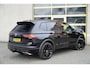 Volkswagen Tiguan Allspace 1.5 TSI 150PK! Automaat 2X R-Line BJ2020 Lmv 20" | Led V+A | Pdc | Navi | Keyless | Elek. trekhaak/achterklep | Verwarmd voorruit | Achteruitrijcamera | App-Connect | Dyn Audio | Virtual cockpit | Elek. stoelen+ Mem | Leder bekleding|Verwarmde voorstoelen