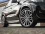 BMW iX1 xDrive30 Launch Edition M-Sport | Innovation-, Travel- & Comfort Pack | Trekhaak wegklapbaar | Oyster leder | Memory & Massagestoel(en) | Iconic Sounds | Service Incl. tot 02-2027