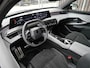 Peugeot e-5008 GT Avantage 73 kWh | Nieuwe auto | Rondom camera | Adaptive cruise control | Lichtmetalen velgen | Alcantara bekleding | 7 zits | Led | Keyless entry en start