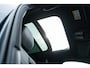 Volvo XC60 T8 Plug-in hybrid AWD Ultra Black Edition - Facelift - | Op voorraad | Luchtvering | Bowers & Wilkins | Massage/ventilatie stoelen | Gelamineerde zijruiten | 22" LM