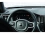 Volvo XC60 T8 Plug-in hybrid AWD Ultra Black Edition - Facelift - | Op voorraad | Luchtvering | Bowers & Wilkins | Massage/ventilatie stoelen | Gelamineerde zijruiten | 22" LM