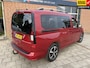Volkswagen Caddy Maxi 1.5 TSI 5p 84kw Life ( Navigatie, Achteruitrijcamera, Trekhaak, 17 inch LMV) RIJKLAARPRIJS!