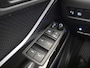 Toyota C-HR 2.0 Hybrid Dynamic | Parkeersensoren V+A | Carplay | Stoelverwar