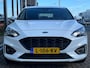 Ford Focus 1.0 EcoBoost 125pk AUTOMAAT ST Line | Comfort-, Parking-, Technology- & Winter- Pack | Apple CarPlay