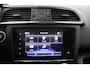 Renault Kadjar TCe 140 Intens | Trekhaak | Panoramadak | Navigatie | Achteruitrijcamera |