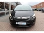 Opel Zafira Tourer 1.4 Business+ 7p. Trekhaak, panoramadak, navigatie, sportstoelen.
