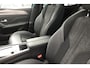 Peugeot 408 e-408 GT Avantage 58 kWh | Navigatie | Panoramadak | Elek. Achterklep | Camera | Alcantara | PDC V+A | LMV 19 Inch