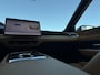 Mazda 6e Takumi Plus Long Range 80 kWh | Stoelverwarming/verkoeling | Stuurverwarming | Panoramadak | Adaptive cruise-control | Tan Nappa lederen interieur| 360-Camera | SONY-premium audiosysteem |