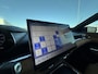 Mazda 6e Takumi Plus Long Range 80 kWh | Stoelverwarming/verkoeling | Stuurverwarming | Panoramadak | Adaptive cruise-control | Tan Nappa lederen interieur| 360-Camera | SONY-premium audiosysteem |