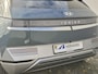 Hyundai Ioniq 5 Lounge AWD 73kWh 306pk Automaat / Solar Dak / Apple Carplay Android Auto / Accu SOH 100% / HUD / Trekgewicht 1600 Kg / Stuur-, Stoel En Achterbankverwarming / Elektrische achterklep / Stoelventilatie / Adaptief CC /