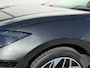 Hyundai Ioniq 6 Lounge 77.4 kWh / NL Auto / 10-2029 Fabrieksgarantie / SOH 100 % / Trekhaak afneembaar 1.500 kg / WLTP 545 km / Warmtepomp / Wit Leder / HUD / Camera 360° /