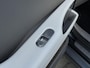 Hyundai Ioniq 6 Lounge 77.4 kWh / NL Auto / 10-2029 Fabrieksgarantie / SOH 100 % / Trekhaak afneembaar 1.500 kg / WLTP 545 km / Warmtepomp / Wit Leder / HUD / Camera 360° /