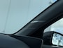 Hyundai Ioniq 6 Lounge 77.4 kWh / NL Auto / 10-2029 Fabrieksgarantie / SOH 100 % / Trekhaak afneembaar 1.500 kg / WLTP 545 km / Warmtepomp / Wit Leder / HUD / Camera 360° /