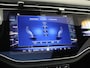 Mercedes-Benz E-klasse 300 e AMG Line / Premium/ Panoramadak/ SUPERSCREEN/ Leder/ Stoelverwarming- & Ventilatie