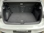 Volkswagen Golf 1.5 eTS 131PK I R-Line Business+ / Panoramadak / R-Line Interieur + Exterieur / LED Matrix / Achteruitrijcamera / Stuur + Stoelverwarming