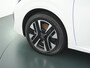 Peugeot e-208 EV Style 50 kWh | Navigatie | Stoelverwarming | Parkeersensoren achter | Apple Carplay