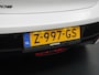 Peugeot e-208 EV Style 50 kWh | Navigatie | Stoelverwarming | Parkeersensoren achter | Apple Carplay