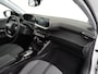 Peugeot e-208 EV Style 50 kWh | Navigatie | Stoelverwarming | Parkeersensoren achter | Apple Carplay