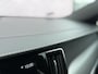Volvo V90 2.0 T4 Business Sport | Trekhaak | BLIS | Adaptieve cruise control | Harman/Kardon | Stoelverwarming | Leder | Elektrisch verstelbare stoelen |