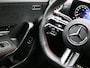 Mercedes-Benz A-klasse 250 e AMG Line / Achteruitrijcamera / Trekhaak / Panaroma-schuifdak / Night-Pakket /