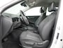 Kia Niro 1.6 GDi Hybrid DynamicLine - Navigatie - Bluetooth - Adaptive cruise control - Achteruitrij camera - Apple Carplay/Android Auto Fabrieksgarantie t/m 29-04-2031