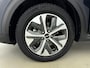Kia e-Niro DynamicPlusLine 64 kWh | SoH 97,6% | Stoel + stuurverwarming | Schuifdak | 3-Fasen | Navigatie | Camera | Adaptive cruise |