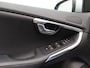 Volvo V40 T3 AUT(6) POLAR+ SPORT PANORAMADAK HARMAN KARDON CAMERA