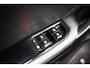 MG 4 Luxury 64 kWh [ LED Navi Stoelverwarming ]