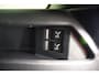 Land Rover Discovery Sport P300e AWD PHEV R-Dynamic SE [ Panorama Leder Stoelverwarming ]