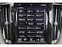 Volvo XC60 Recharge T6 AWD Inscription - Panorama/schuifdak - IntelliSafe Assist & Surround - 360º Camera - Harman/Kardon audio - Adaptieve LED koplampen - Verwarmde voorstoelen & stuur - Parkeersensoren voor & achter - Elektr. bedienb. voorstoelen met geheugen - Head up display - Standkachel - Extra getint glas - 19' LMV