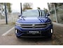 Volkswagen T-Roc 1.5 TSI 150pk R-Line DSG AUTOMAAT / Panorama dak / IQ LED / Navi / LM 19 inch / Camera / Park Assist / Trekhaak afn. Garantie tot 09-01-2030 / 100.000km