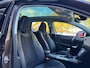 Peugeot 308 SW 1.2 e-THP Première. Distributie riem laatst vervangen !!!
