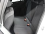 Peugeot e-208 Active Pack 50kWh 136PK | ACCURAPPORT 94%| AppleCarplay/Android Auto | Parkeersensoren | FULL LED | Navigatie | Lederen Stuurwiel | Climate Control | Cruise Control | 16" LMV | Isofix |