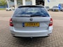 Skoda Octavia Combi 1.5 TSI 150pk DSG-7 Business Edition met Half Leder, Trekhaak en Stoelv.