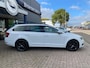 Skoda Octavia Combi 1.5 TSI 150pk DSG-7 Business Edition met Half Leder, Trekhaak en Stoelv.