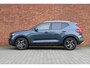Volvo XC40 B3 Core Business Edition | Verwarmbare voorstoelen | Verwarmbaar stuurwiel | Premium audio by Harman Kardon | 18 inch Lichtmetalen velgen | Alarmklasse 3
