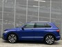 Volkswagen Tiguan 1.5 TSI R-Line Business+ / Pano / Digitaal dashboard / Navigatie / App connect / Camera / Parkeersensoren V+A / lichtmaal 20 inch /